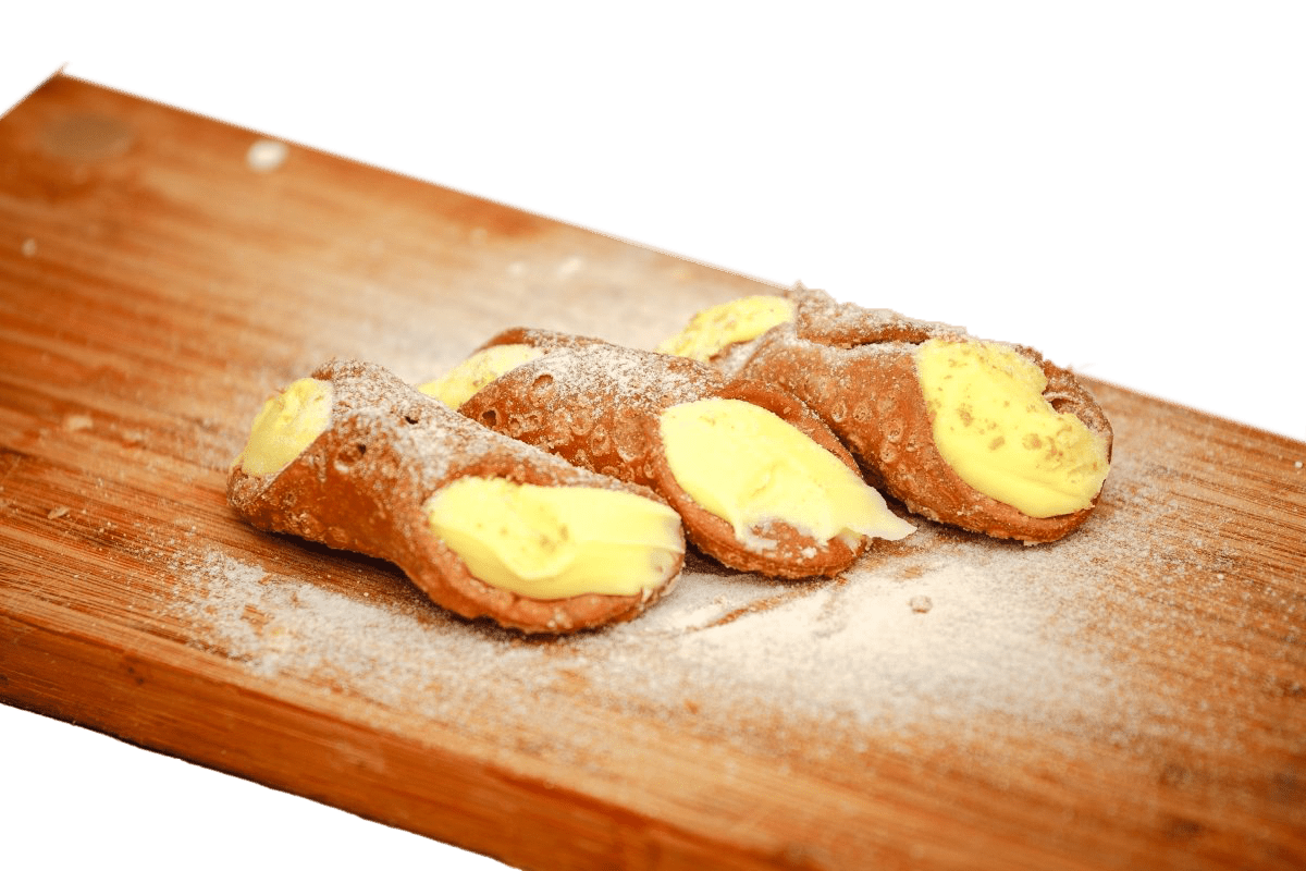 Cannoli Zabaione - italianfoodexplorers