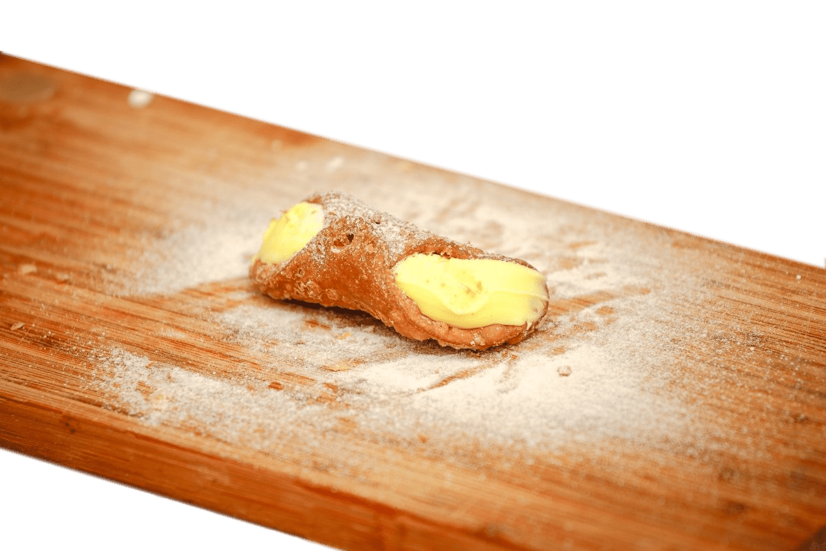 Cannoli Zabaione - italianfoodexplorers